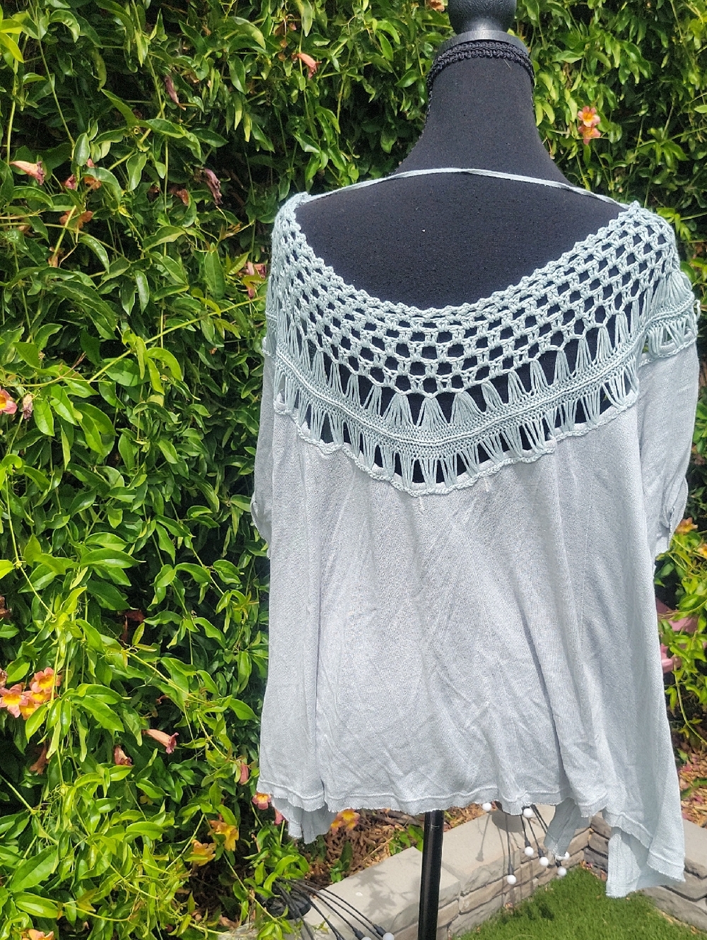 We The Free Collette Tee Crochet Yoke Short Sleeve Flowy Crop Top L - Picture 8 of 13
